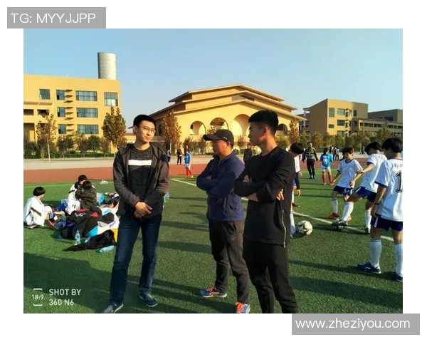 三亚足球球星李成耀崛起之路：从本土草根到职业赛场的梦想与挑战